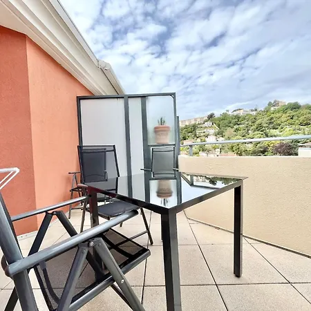 'la Melanie' Neuf, Equipe, Terrasse, Centre * مينتون