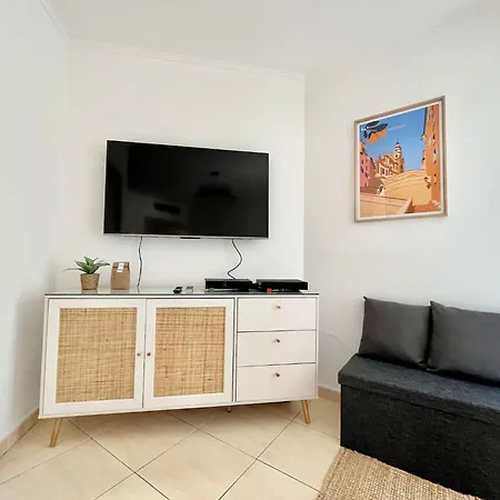 דירה 'la Melanie' Neuf, Equipe, Terrasse, Centre *